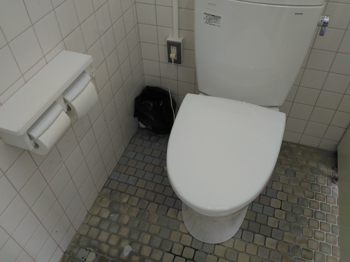生駒山上遊園地 トイレ