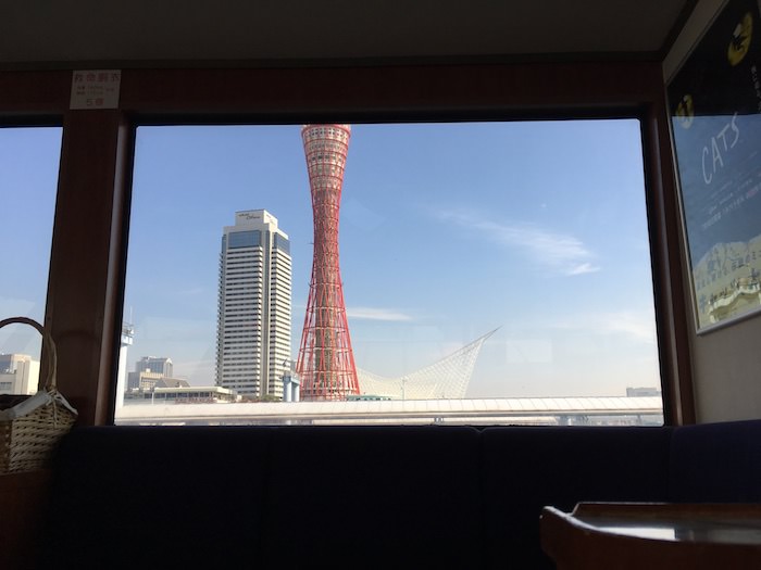 神戸シーバスクルージングカフェファンタジー号から見える景色は？