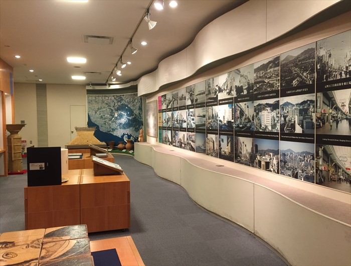 神戸市立博物館には歴史専門の図書館も入っている
