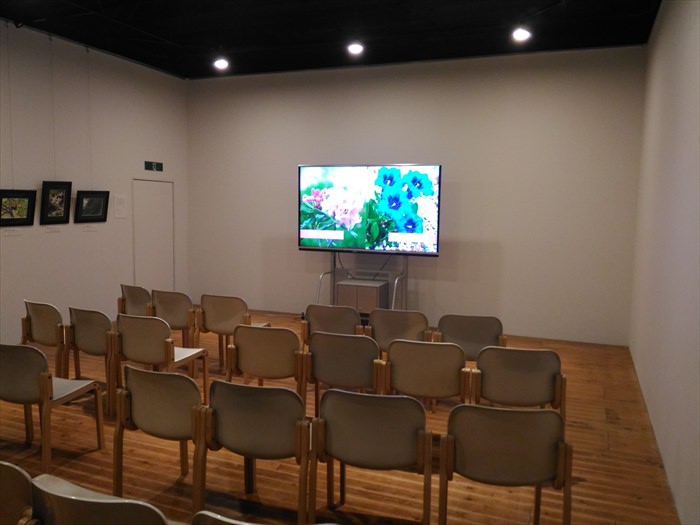 六甲高山植物園のお土産ショップアルピコラにある映像館