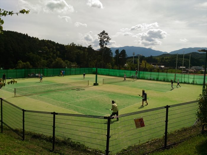明日香村近隣公園のテニスコート
