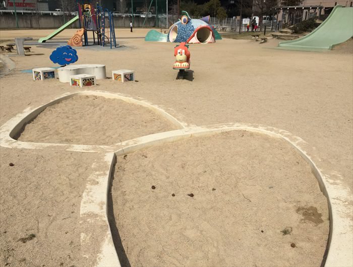 砂場セットを持って行けば砂遊びが楽しめる！