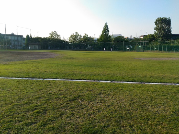 桂公園野球場 広々とした球場