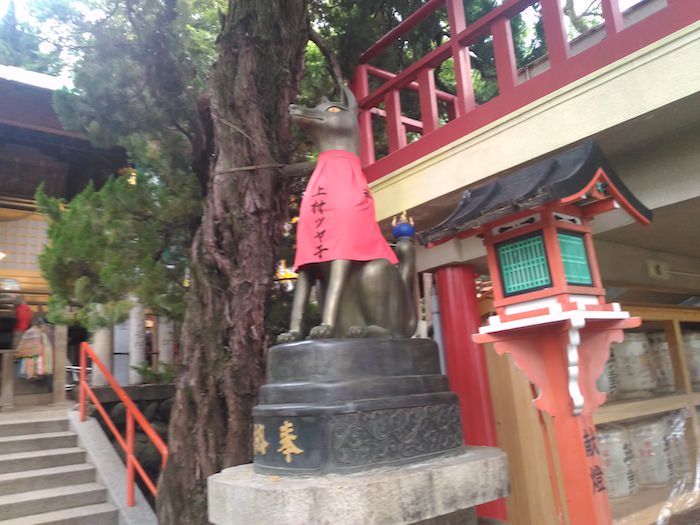 瓢箪山稲荷神社 ２体のきつね像